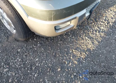 2004 Ford Expedition Eddie Bauer из США, поврежденный, VIN 1FMFU18L24LA28837